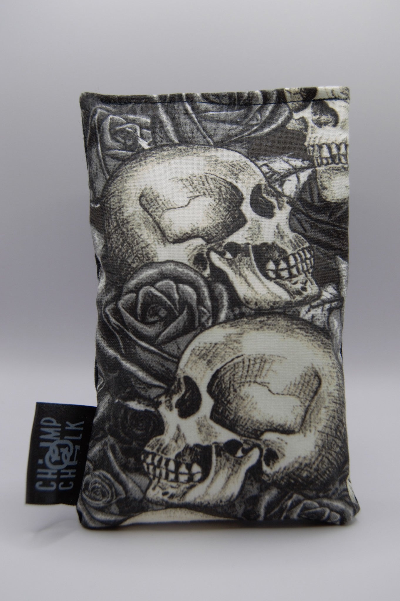 Skull and Roses Chalk Bag